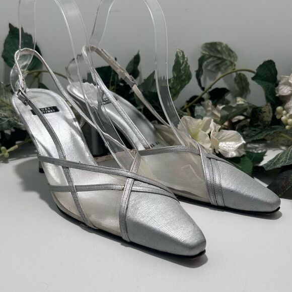 Stuart Weitzman Lame Dressy Pumps Size 8.5 Silver Matte Slingback Mesh Detail - Picture 3 of 16